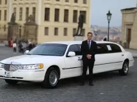 Lincoln Limousine